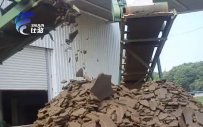 污泥調理加什么污泥脫水藥劑才能壓干污泥？